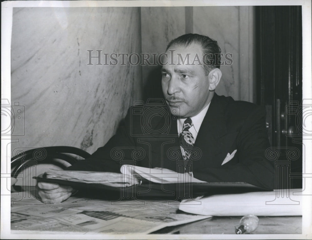 1946 Press Photo Henry Garsson Munitions Combine Official Production Inquiry- Historic Images