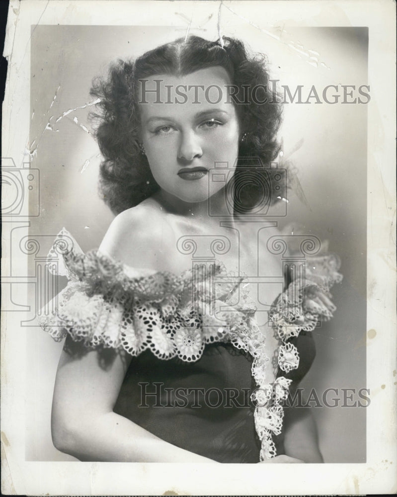 1956 Press Photo Jo Stafford in "Chesterfield Supper Club"