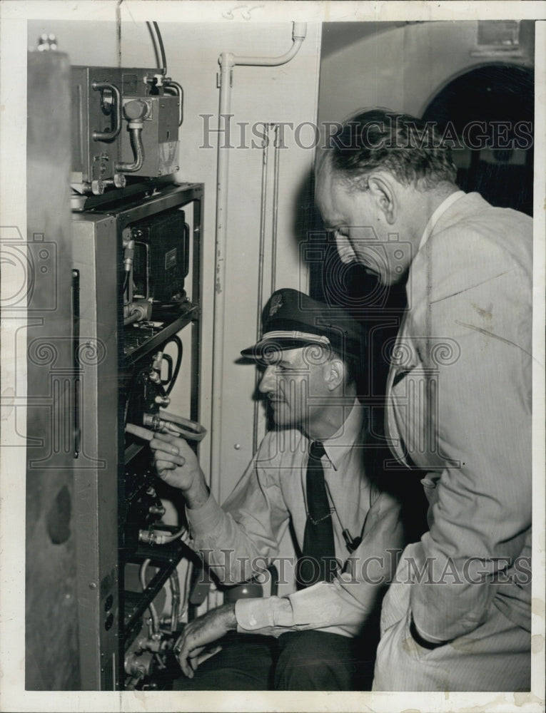 1947 Press Photo Chairman James H. Landis and Capt. John B. Le Claire- Historic Images