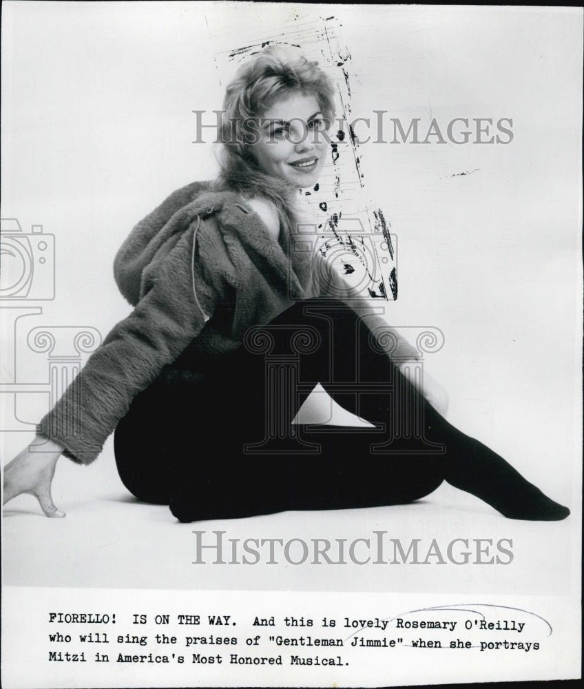 1961 Press Photo Singer Rosemary O&#39;Reilly.- Historic Images