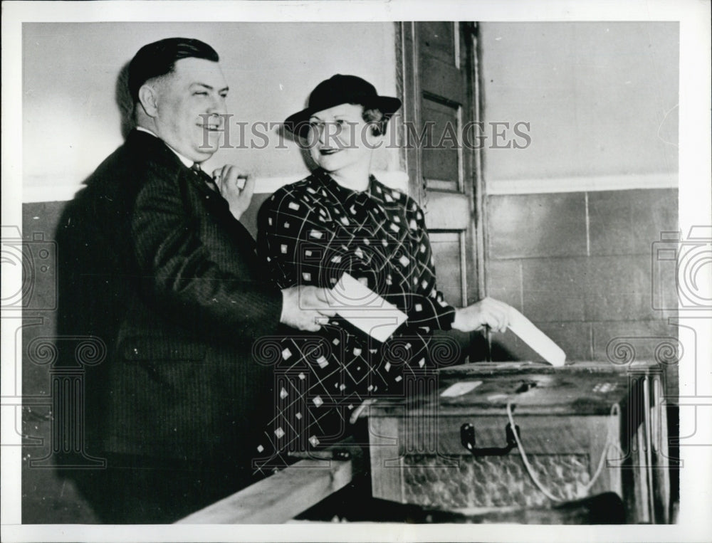 1936 Press Photo Governor and Mrs Hoffman of N.J.- Historic Images