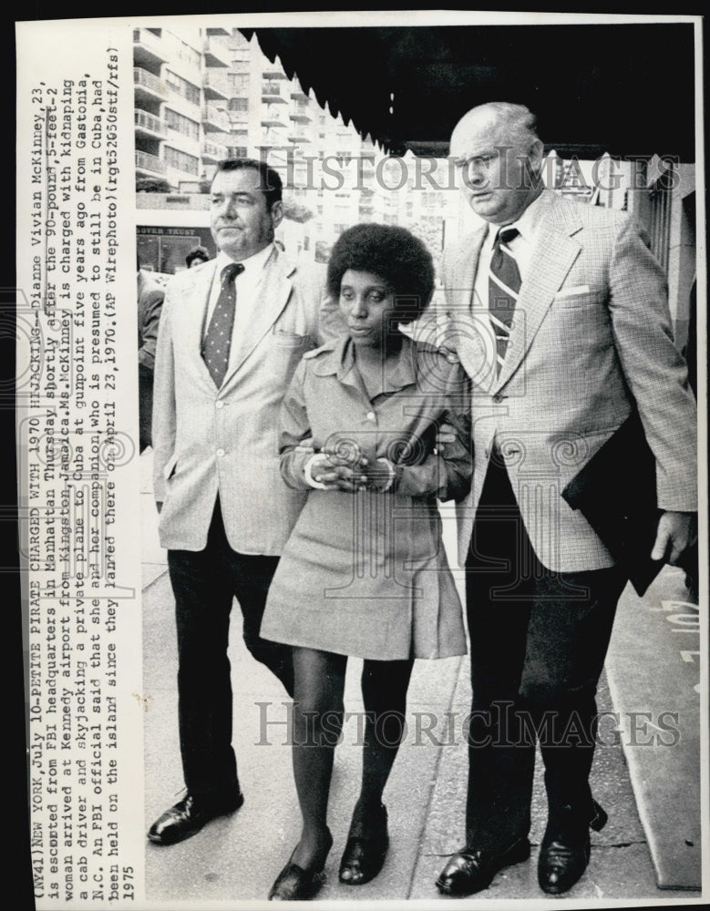 1975 Press Photo Diane Vivian McKinney,kidnap &amp; skyjack charges by FBI- Historic Images