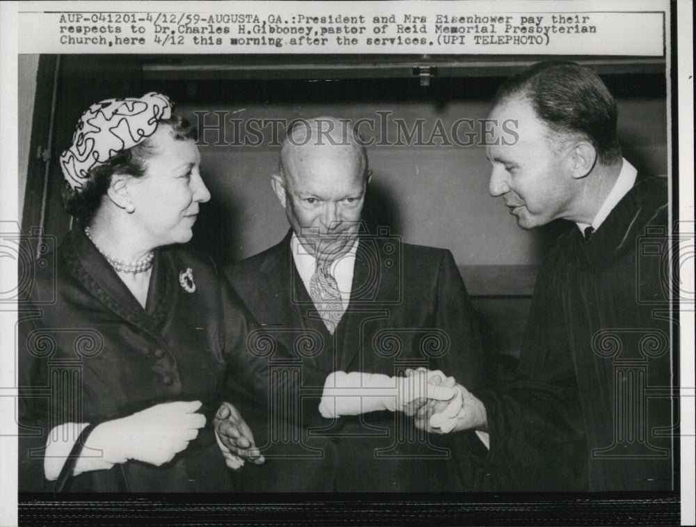 1959 Press Photo Pres and Mrs Eisenhower with Dr Charles Gibboney/Reid Memorial- Historic Images