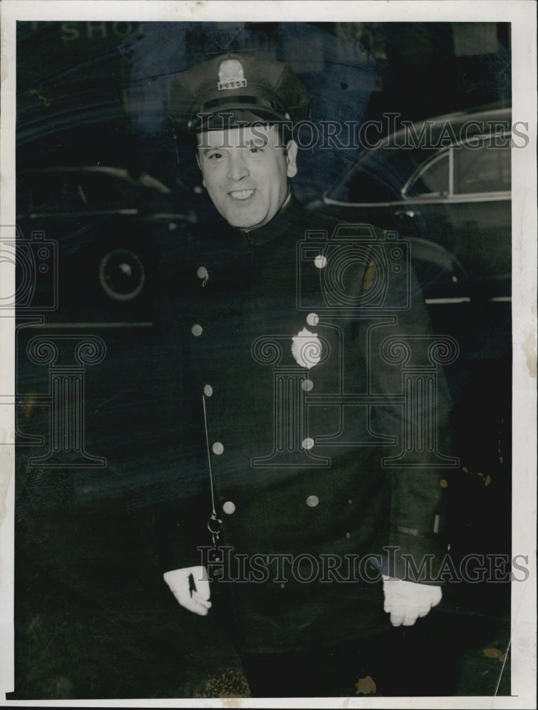 1948 Press Photo Boston policeman, Thomas Oliver- Historic Images