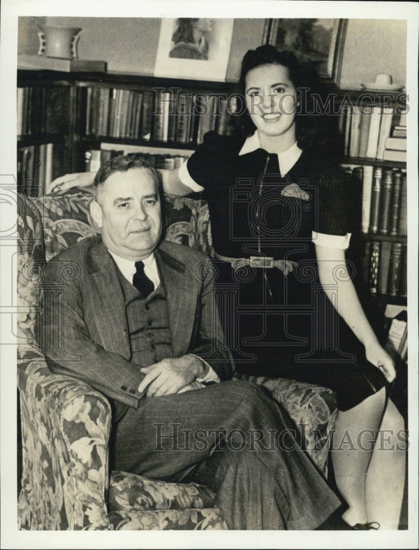 1939 Press Photo Wiley B Rutledge,Dean of U of Iowa and daughter Mary ...