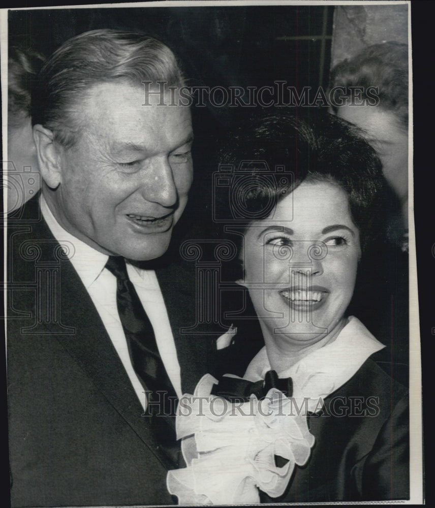 1968 Press Photo Mrs Shirley Temple with Gov Nelson Rockerfeller- Historic Images