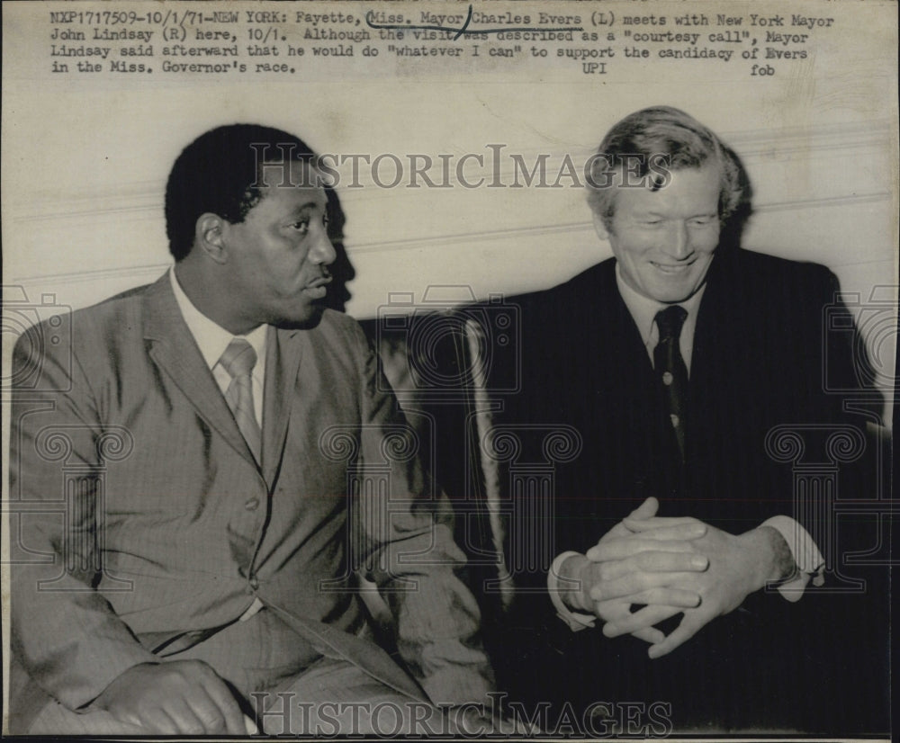 1971 Press Photo Fayette Miss Mayor Charles Evvers and New York Mayor John - Historic Images