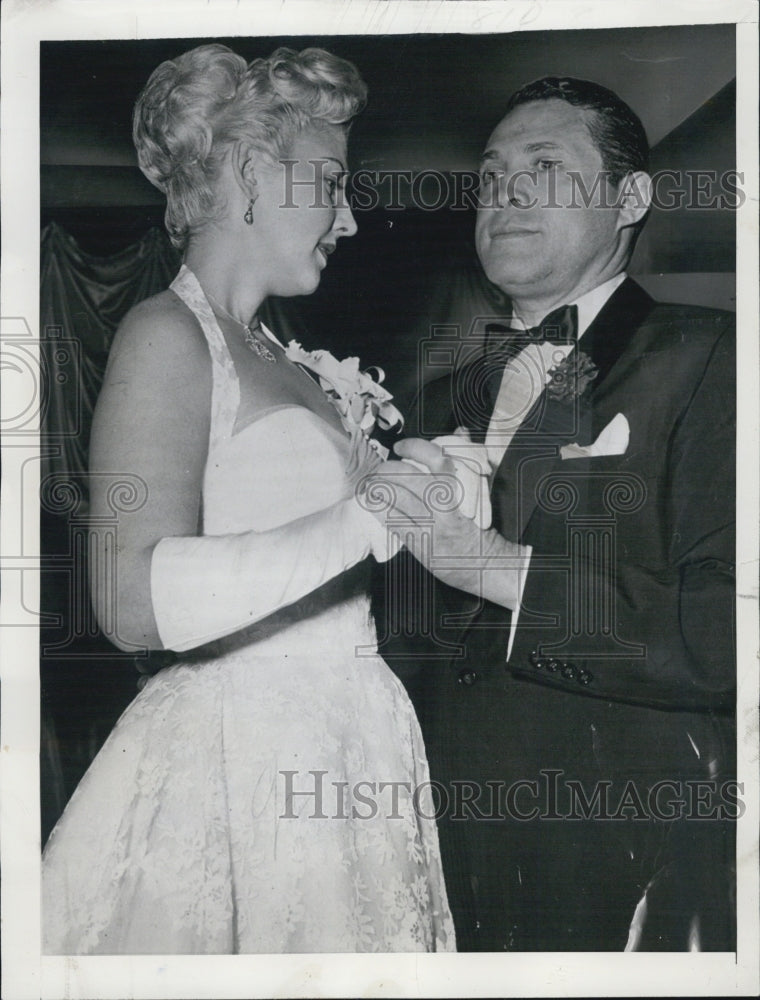 1955 Press Photo Financier Serge Rubenstein &amp; Soprano singer Betty Reed- Historic Images