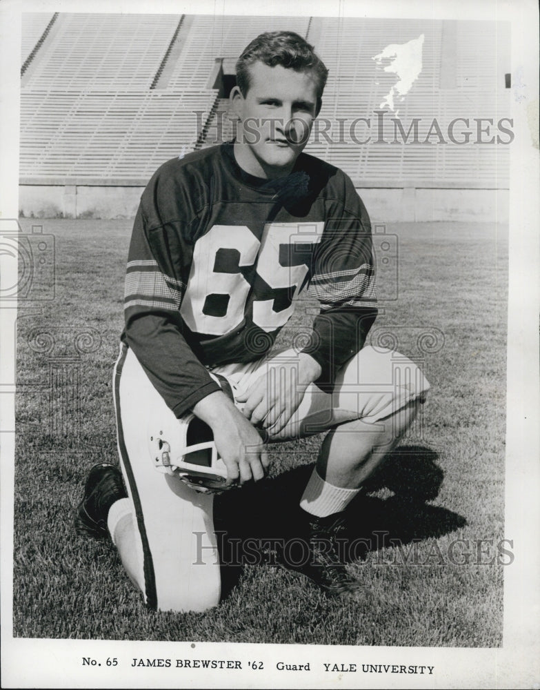 1961 Press Photo Yale University Guard James Brewster - Historic Images