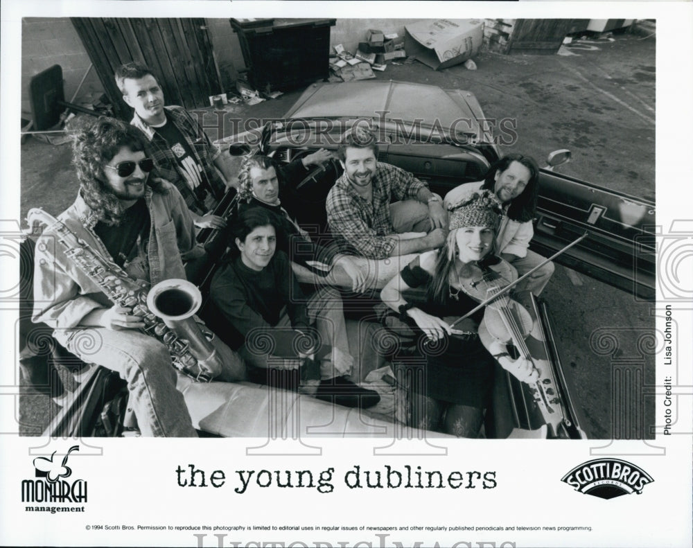 1994 Press Photo Members of &quot;The Young Dubliners&quot;