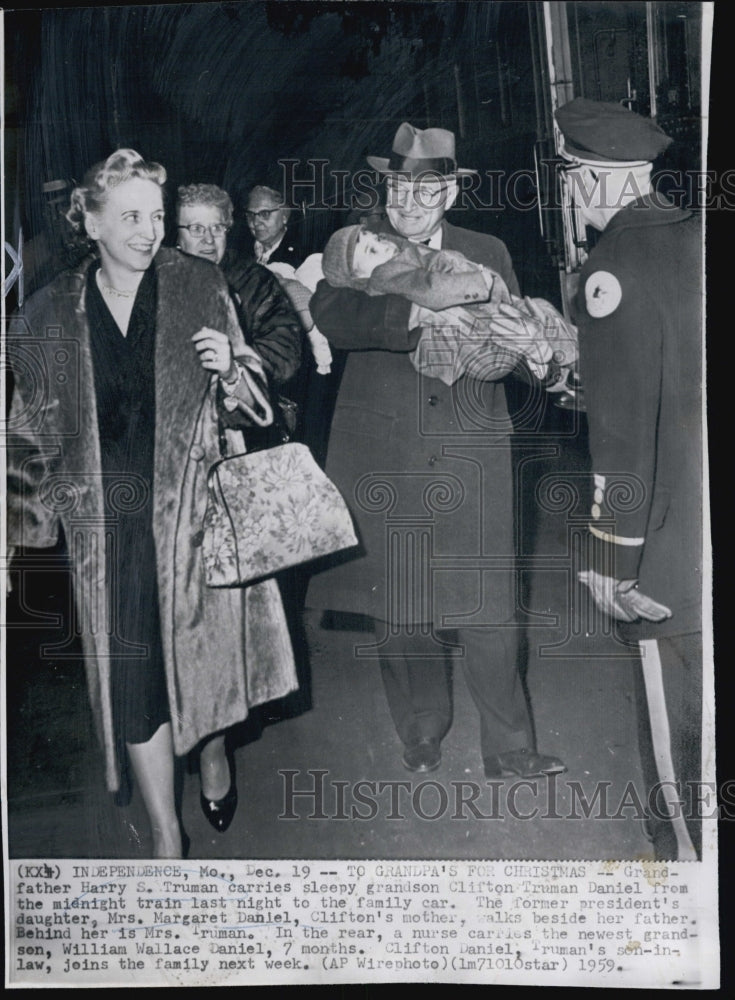 1959 Press Photo Grandfather Harry S Truman grandson Clifton Truman Daniel