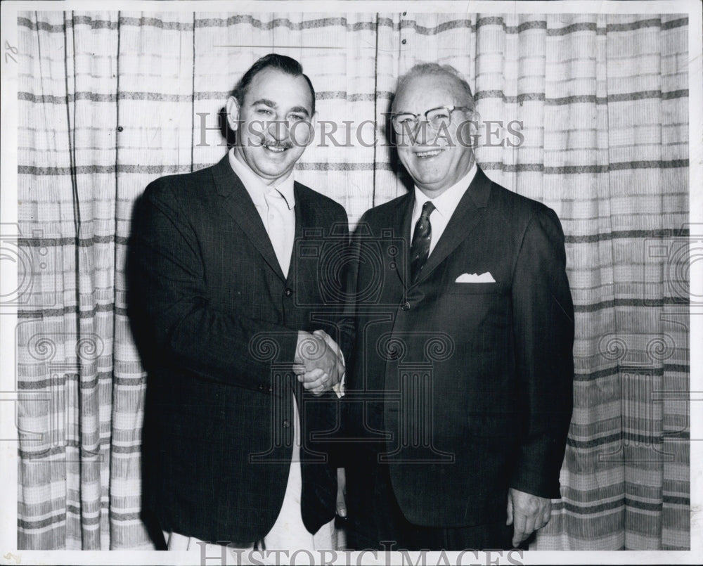 1962 Press Photo Dr. Harold Lebow, Medical Dir. Central Hosp. & Dr. Vincent Sena