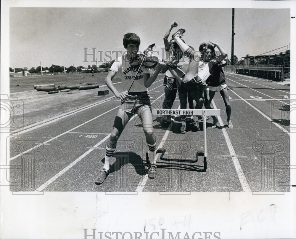 1978 Press Photo Greg Sullivan Northeast High Track Practice - RSL66537- Historic Images