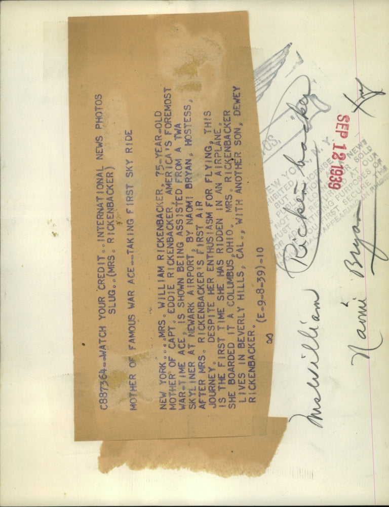 1939 Press Photo Mrs. William Rickenbacker mother Capt. Eddie TWA skyliner