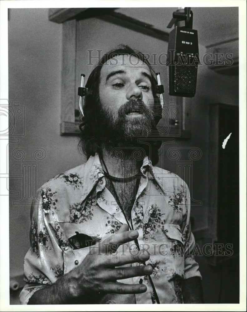 1983 Press Photo John Lincoln Wright at Whitedog recording studio - RSM16175