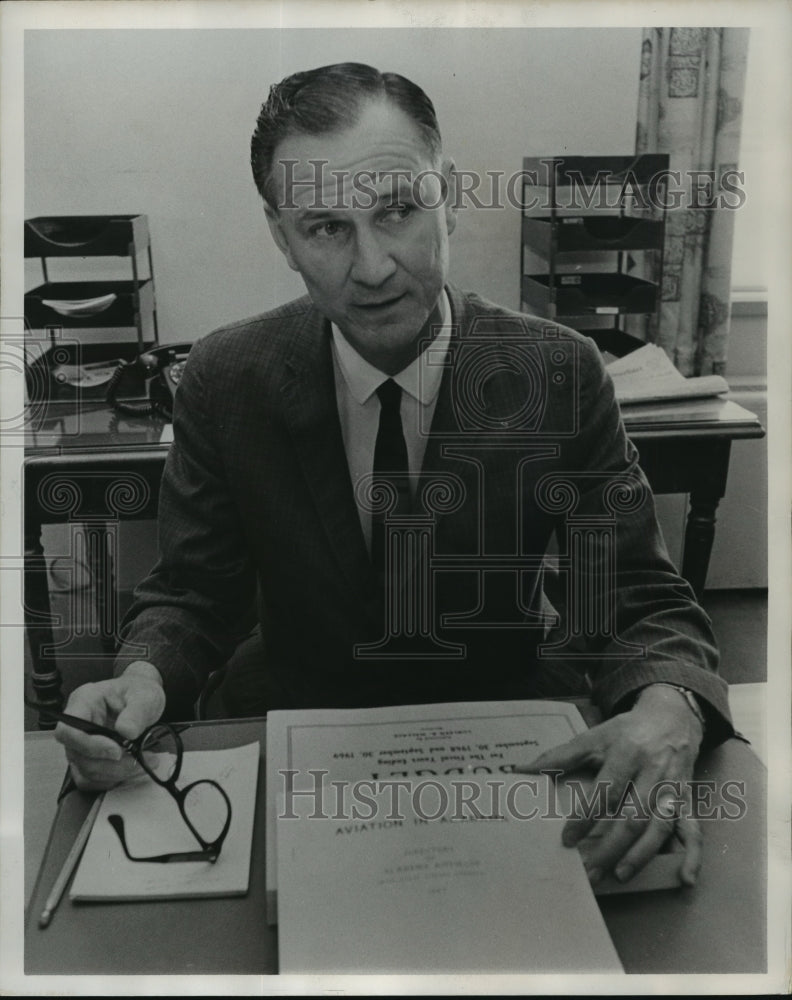 1967 Press Photo Alabama-Richard Arthur, Alabama Aeronautics Department.- Historic Images