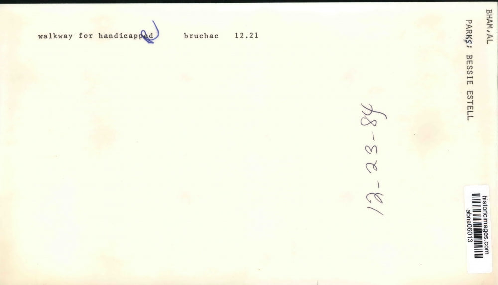 1984 Press Photo Handicap Walkway at Bessie Estell Park, Birmingham, Alabama