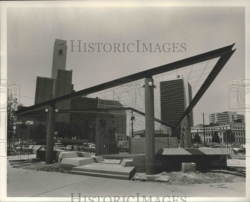 Load image into Gallery viewer, 1964 Press Photo Legal Dispute for Pocket Park, Birmingham, Alabama - abna06014
