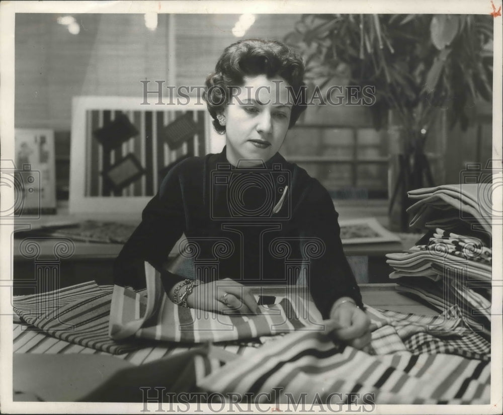 1957 Press Photo Alabama-Fashion designer, Diane Bostwick in New York office.- Historic Images