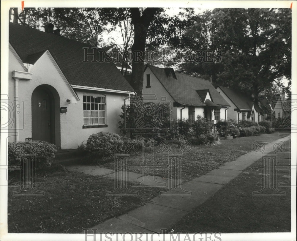 1980 Press Photo Alabama-Birmingham Southside-Highland homes on Short Cliff Road- Historic Images