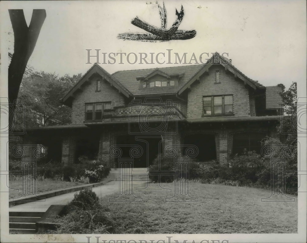 1947 Press Photo Alabama-Birmingham&#39;s Women&#39;s Club House exterior. - abna08146 - Historic Images