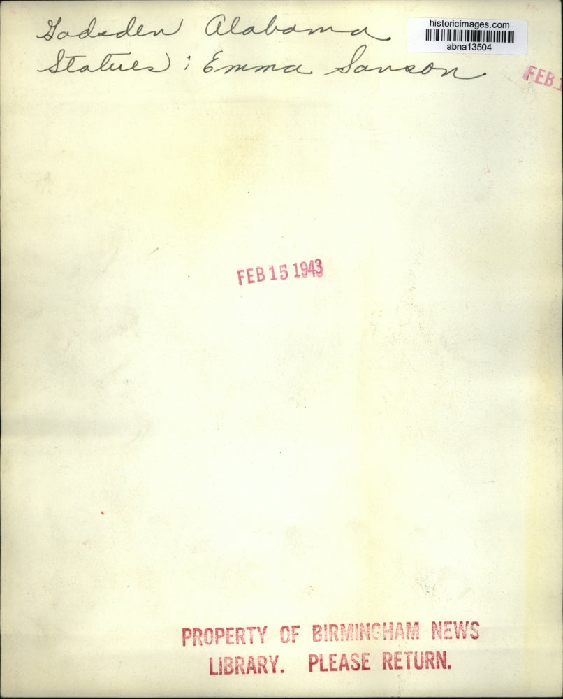 1943 Press Photo Emma Sanson statue, Gadsden, Alabama - abna13504