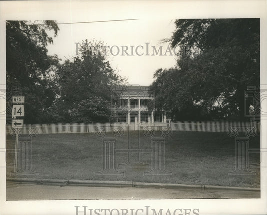 Press Photo building in Greene County, Alabama - abna14653