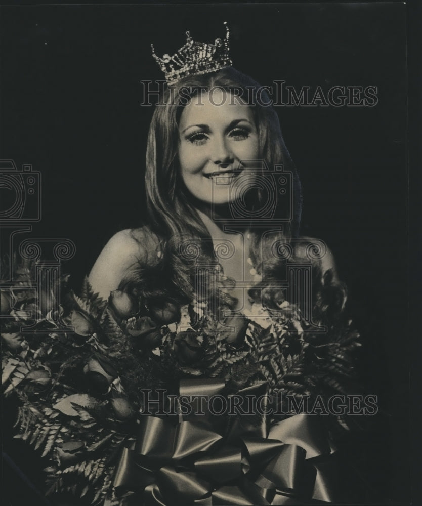 1975 Press Photo Anaita Sue Vaughn, Miss Alabama Winner- Historic Images