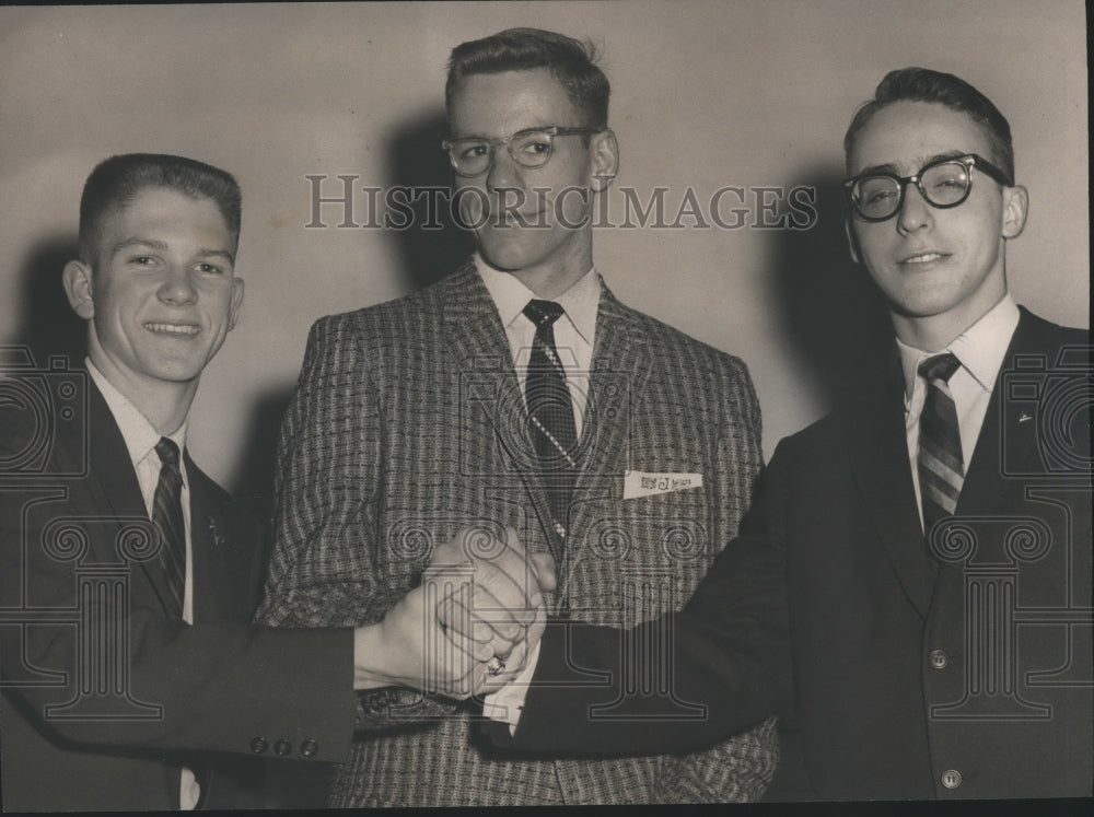 1957 Press Photo Youth Legislature Governor Gerald Dagenhardt shakes hands- Historic Images