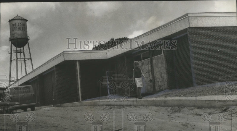 Load image into Gallery viewer, 1969 Press Photo Winfield Library to be Completed in August - abna18901
