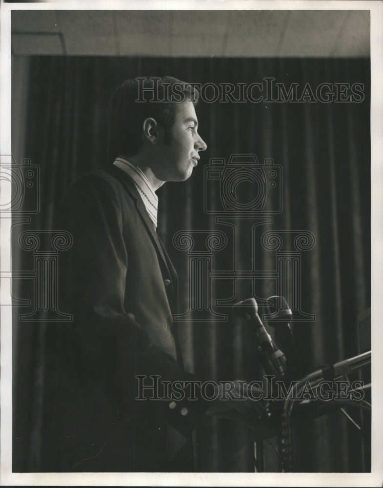 1972 Press Photo Tom Walker, Candidate for Alabama Public Service Commission- Historic Images