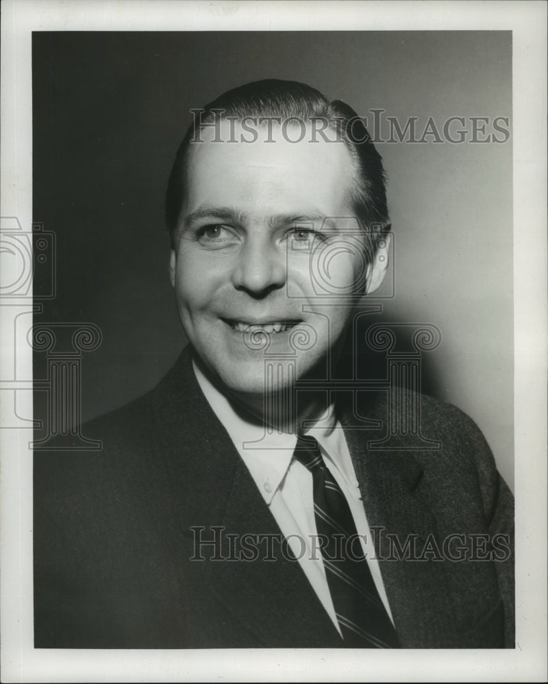 Load image into Gallery viewer, 1959 Press Photo Richard L. Bevington, Channel 6, WBRC-TV - abna21246
