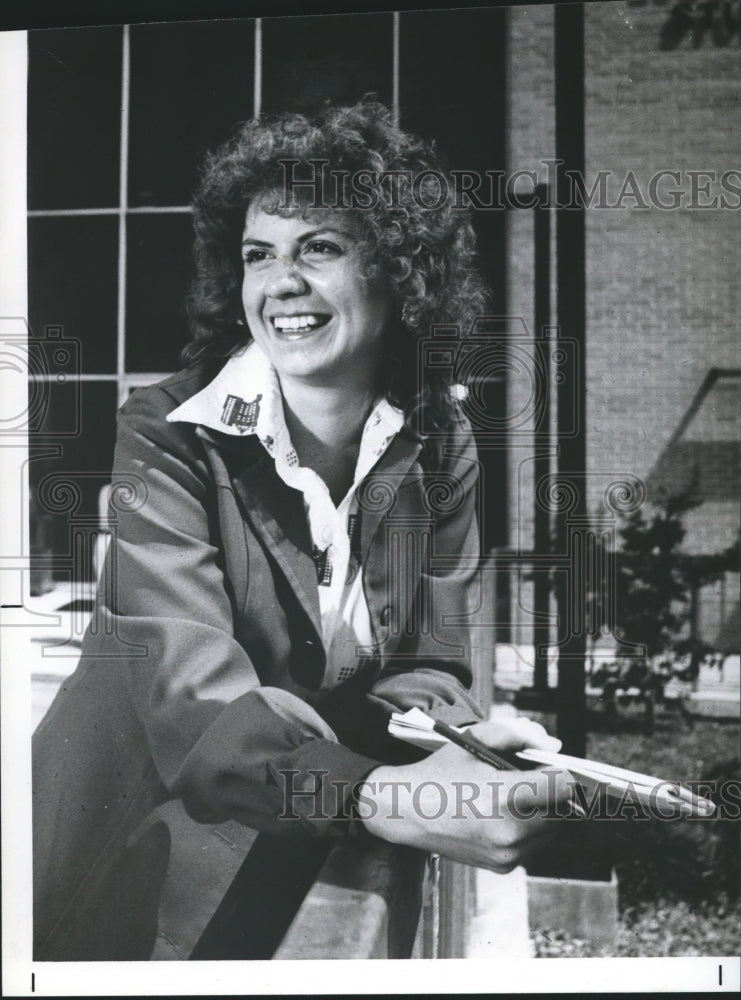 1983 Press Photo Vickie Brown, Birmingham News Staff, Alabama - abna21732 - Historic Images