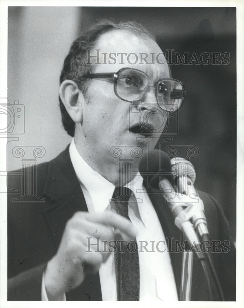 1982 Press Photo Joe Broadwater, Alabama Alcohol Beverage Control Board- Historic Images