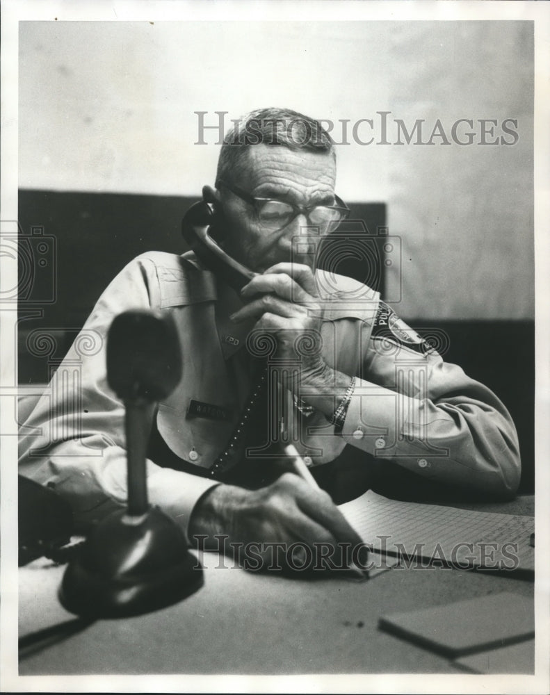 1970 Press Photo Warrior police department Sargent O.T. Watson- Historic Images