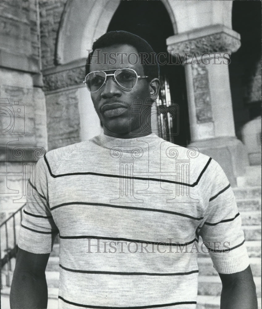 1974 Press Photo Johnny Coleman to Receive Jaycee Honor, Alabama - abna24668