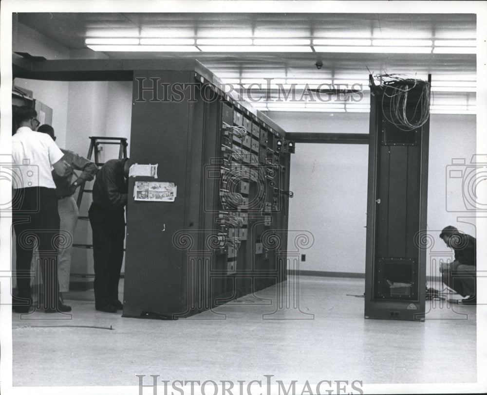 1964 Press Photo Municipal Airport in Birmingham, Alabama, Control Tower - Historic Images