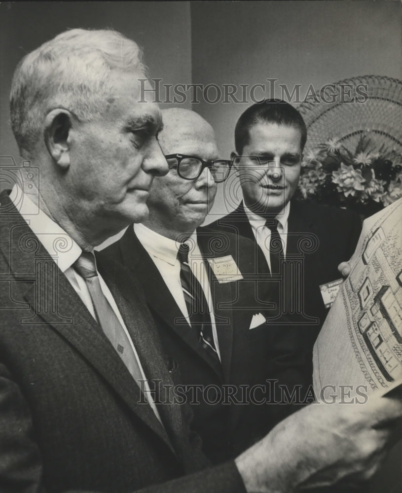 1963 Press Photo Doctors J. G. Deaves, Wyatt Simpson, S. R. Hill, Medical Event- Historic Images