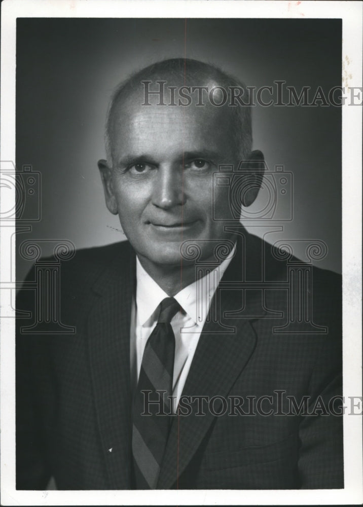 1969 Press Photo Donald Comar Jr, executive of Avondale Mills, Alabama- Historic Images