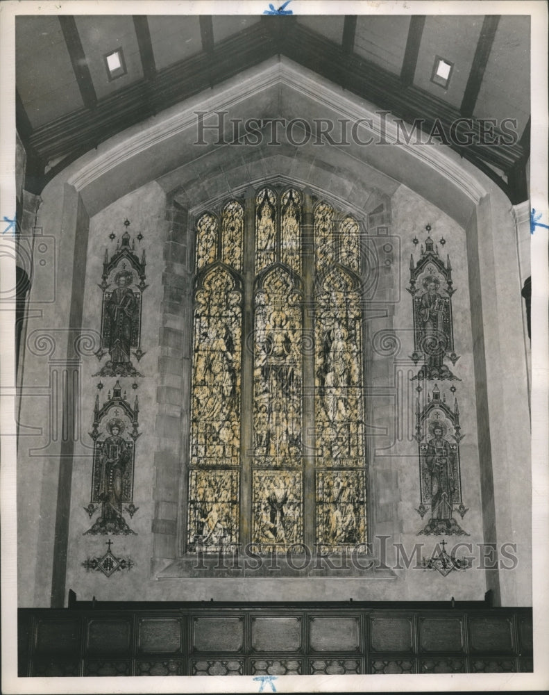 1947 Press Photo Presbyterian Independent, Weenona White Hanson Window