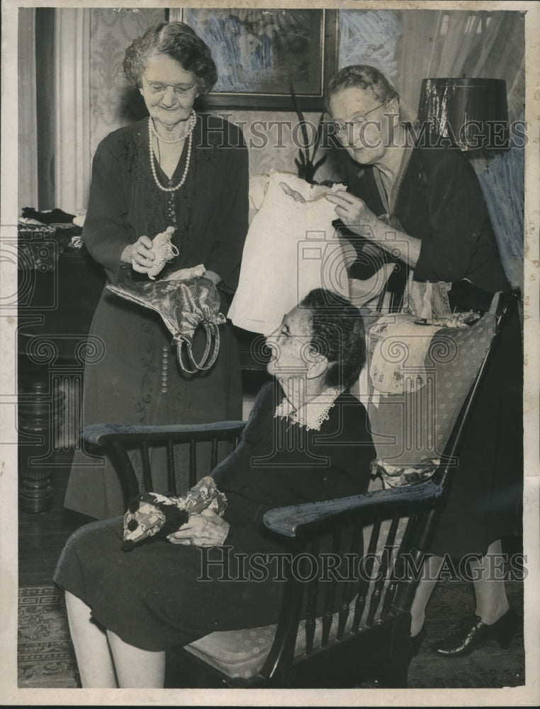 1951 Press Photo White Douglas Home for Elderly women in Birmingham, Alabama- Historic Images