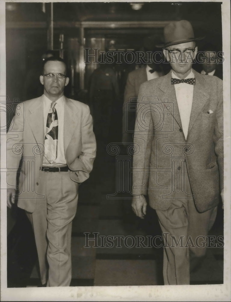 1955 Press Photo Men walk to Albert Fuller Trial, Phenix City, Alabama- Historic Images