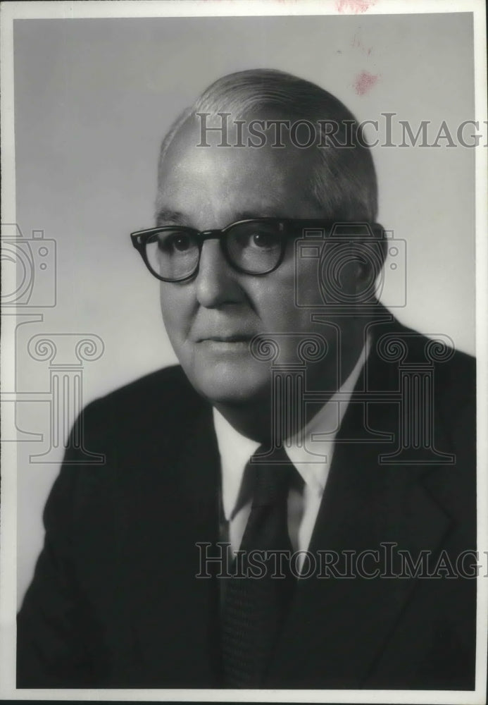 1974 Press Photo Ernest F. Ladd, Mobile, Alabama Banker- Historic Images