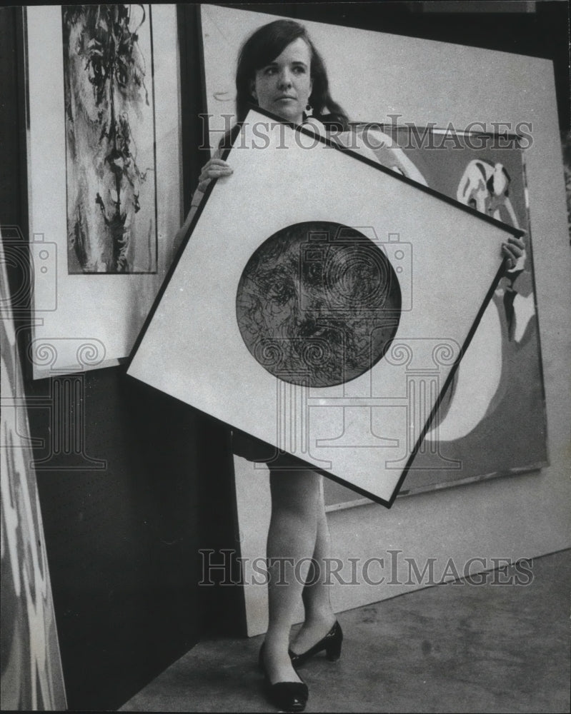 1969 Press Photo University Artist Martha Johnson Opens Exhibit, Alabama- Historic Images