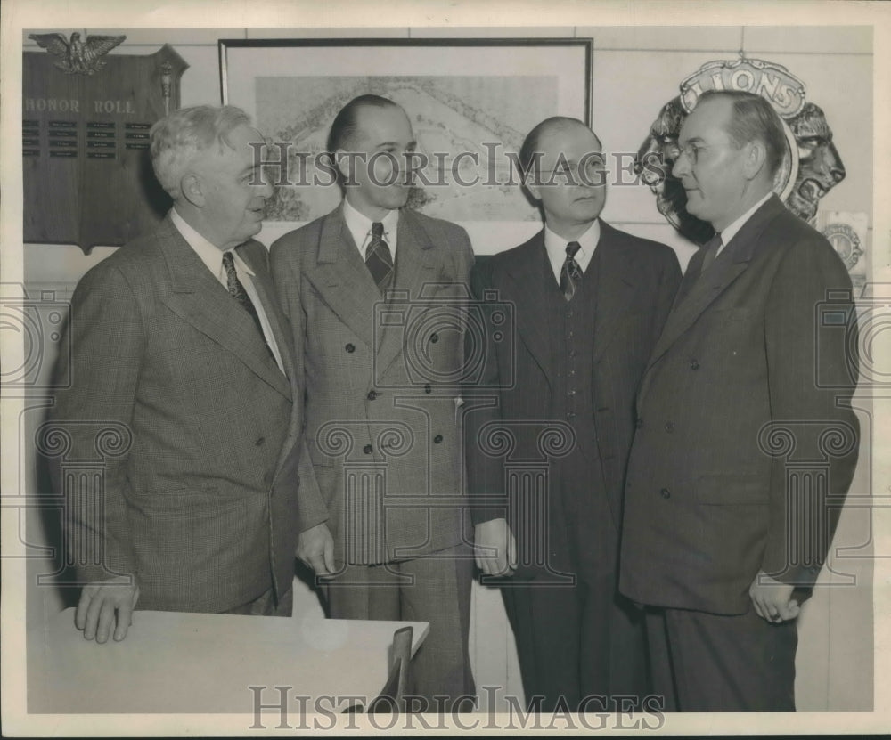 1948 Press Photo Chamber of Commerce members at Alexander City- Historic Images