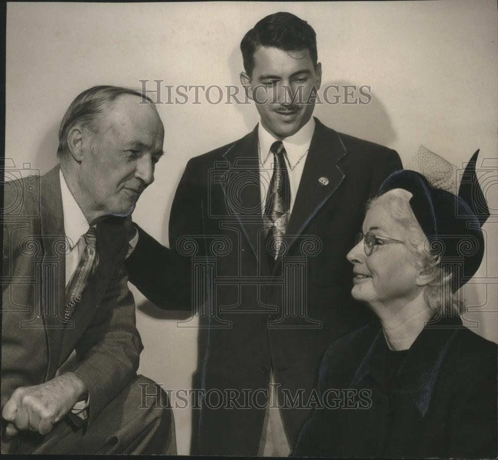 1952 Press Photo W.L. Longshore, others campaign for Eisenhower-Nixon ticket