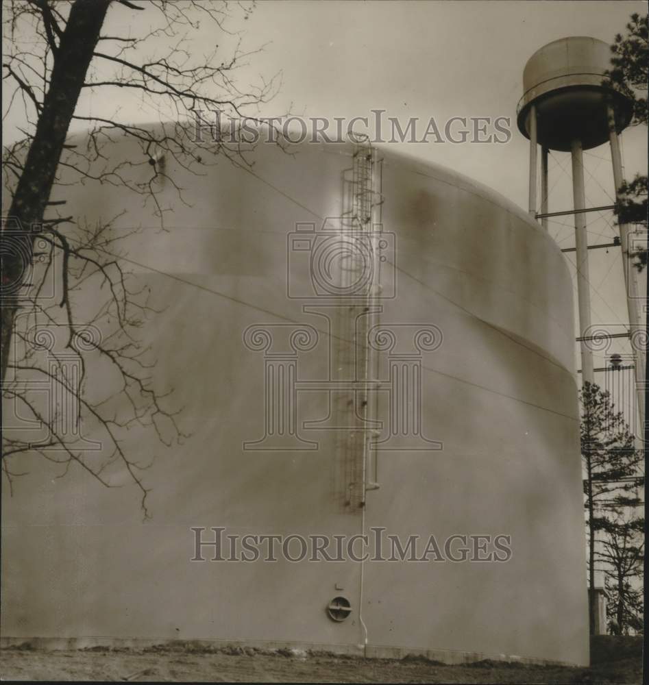 1962 Press Photo Pleasant Grove, Alabama&#39;s Gas Reservoir- Historic Images