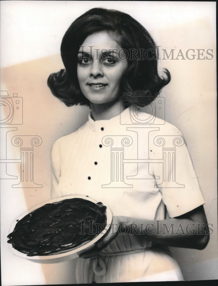 1971 Press Photo Mrs. Ann Taylor, Bake-off finalist, Mrs. David Taylor- Historic Images