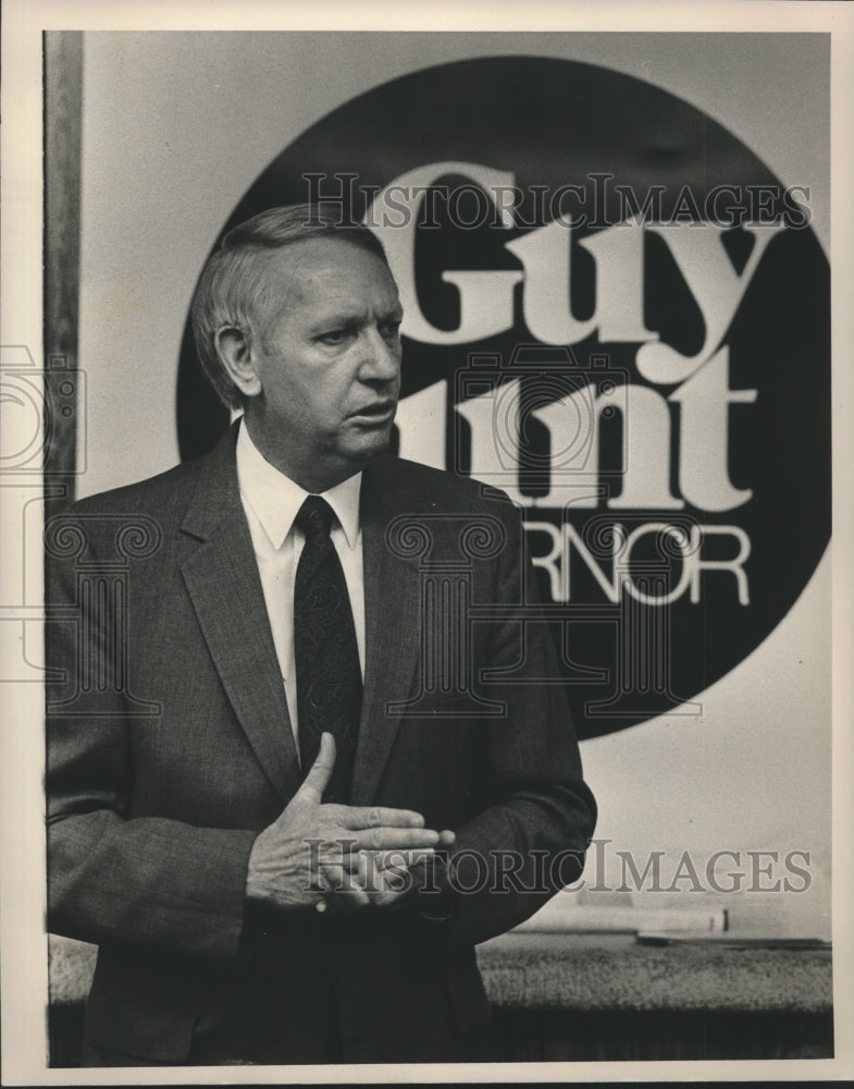  Press Photo Guy Hunt, Alabama Governor, in Fort Payne, Alabama- Historic Images