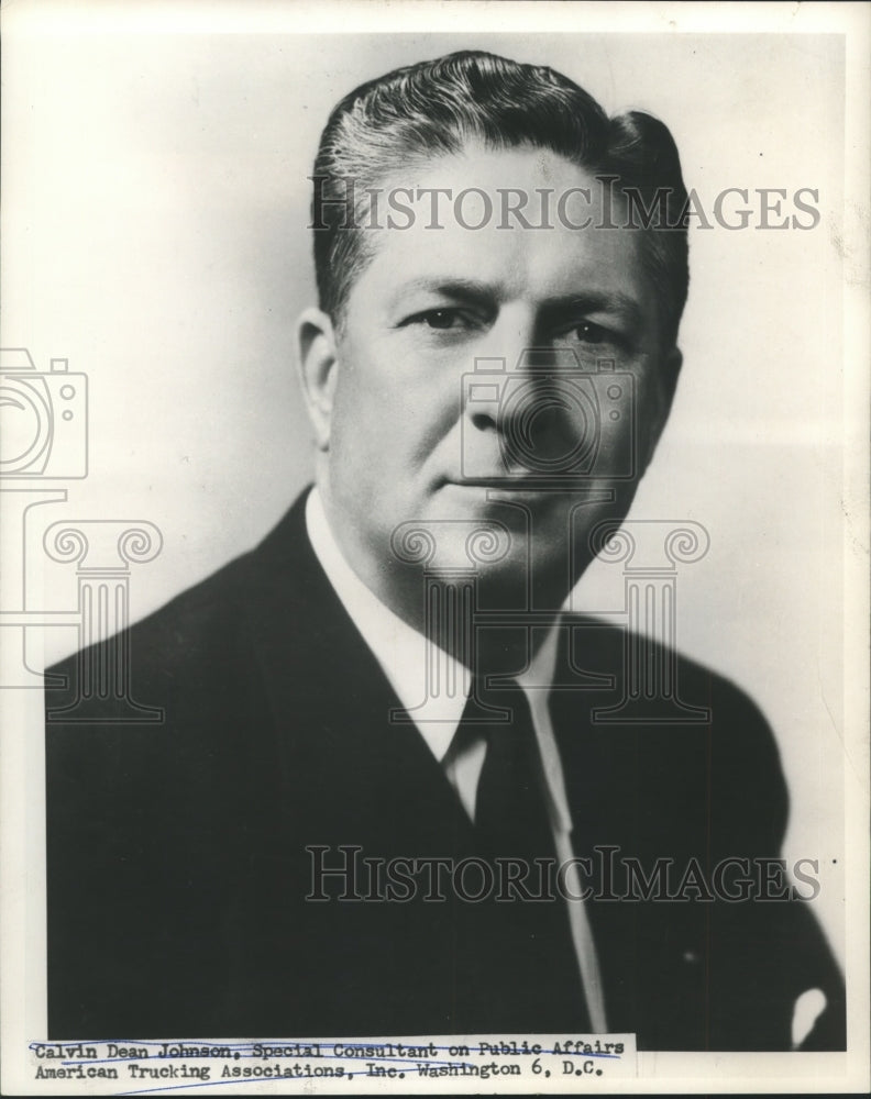 1962 Press Photo Calvin Johnson, consultant for American Trucking Association- Historic Images